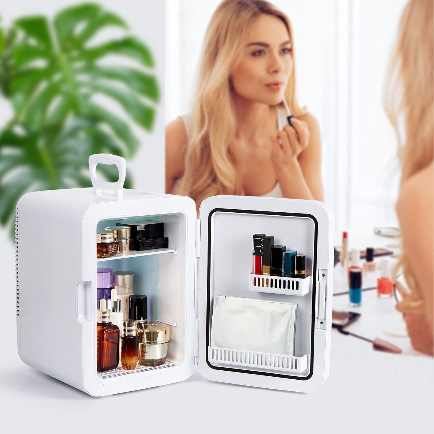 Nevera mini para productos de cuidado de la piel